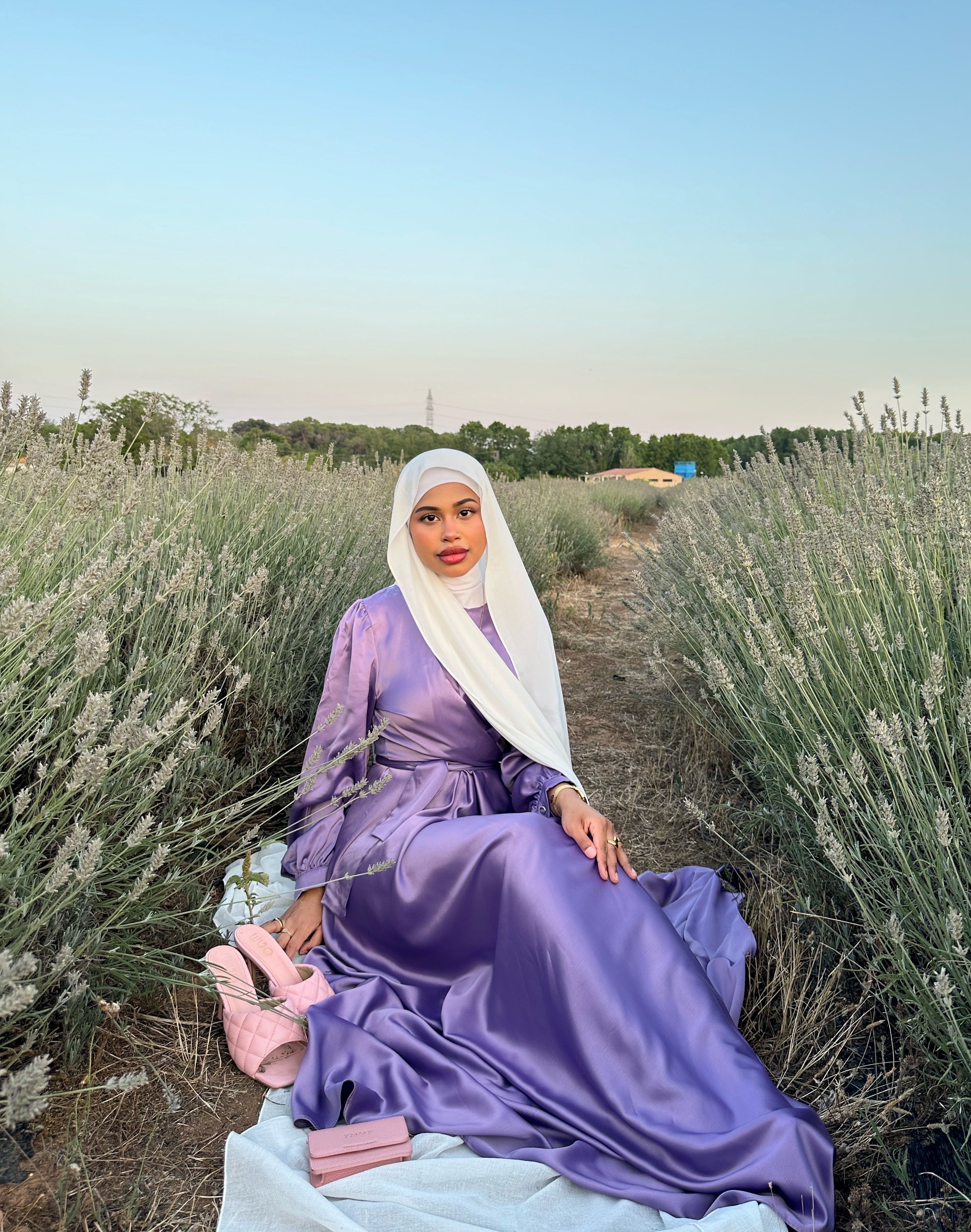Maysa Satin Dress in Lavender Hijabglamour Maysa Satin Dress in Lavender Hijabglamour