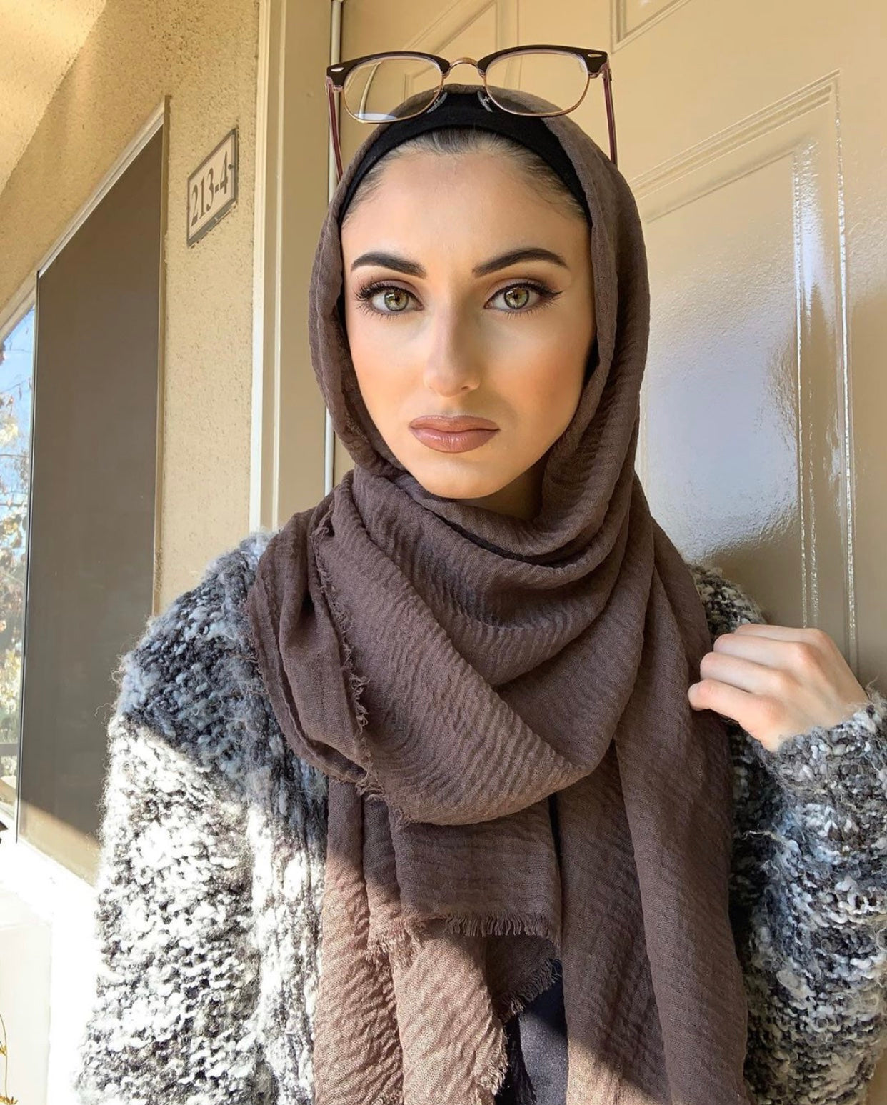 Dark Brown Cotton Crinkle Hijab
