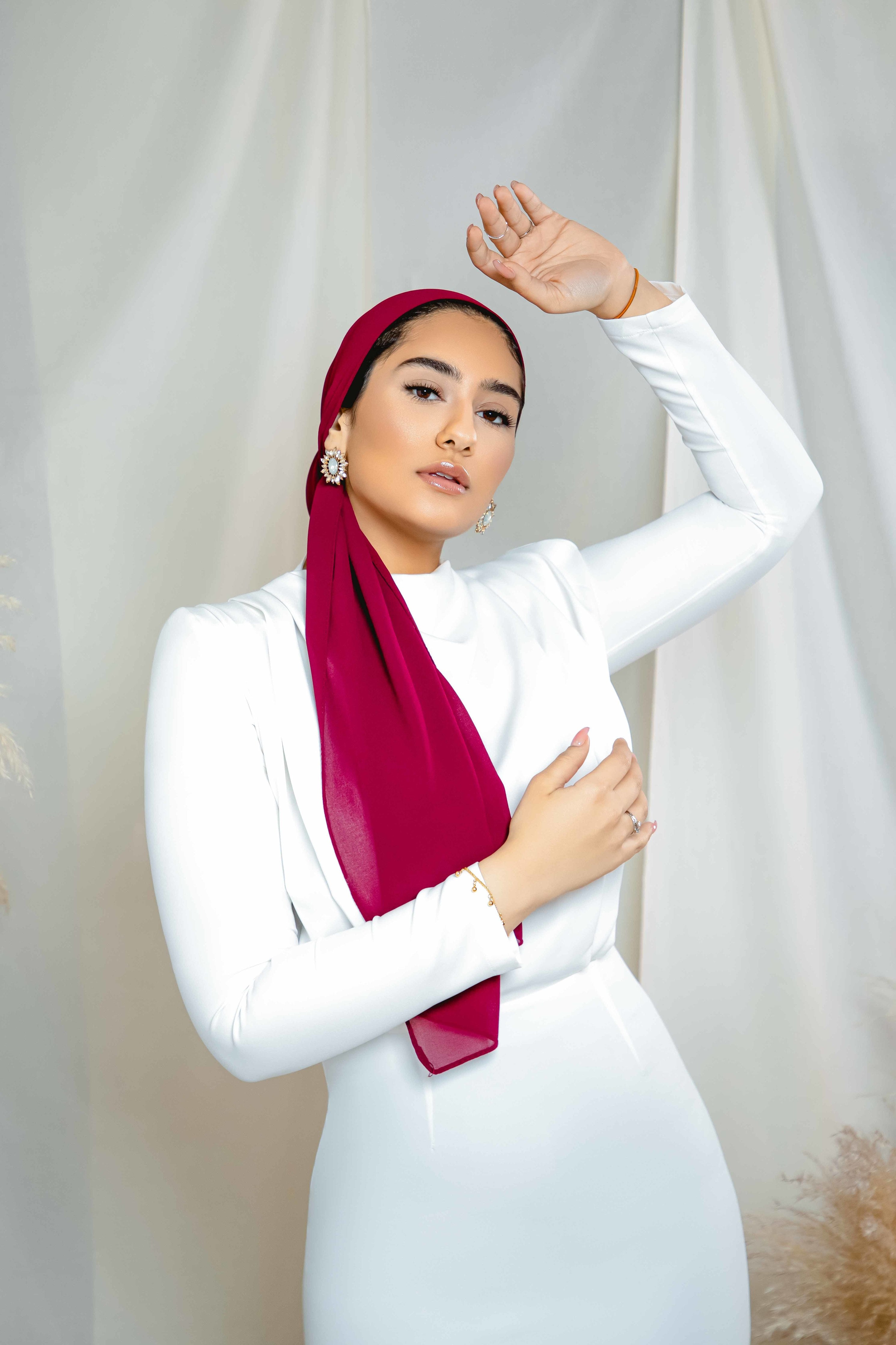 Layla Dress in White – Hijabglamour
