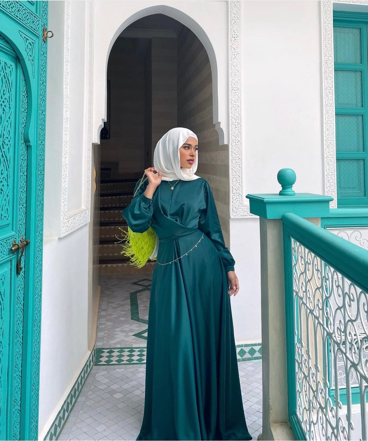 Maysa Satin Dress in Royal Green Hijabglamour Maysa Satin Dress in Royal Green Hijabglamour